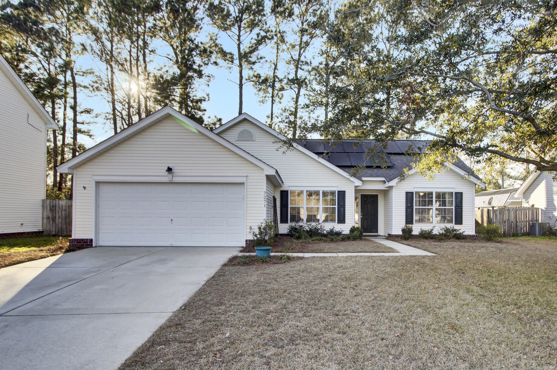 7271 Sweet Grass Boulevard Hanahan, SC 29410 - Photo 2 of 49 01_1_mls