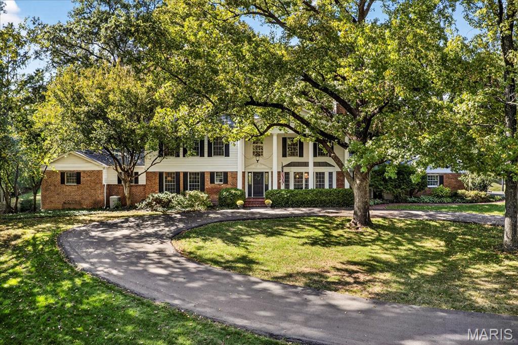 149 North Spoede Road Creve Coeur, MO 63141 - Photo 1 of 78 Gallery Image 1