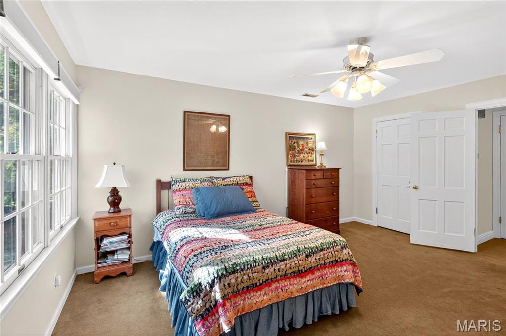 149 North Spoede Road Creve Coeur, MO 63141 - Photo 46 of 78 Gallery Image 46