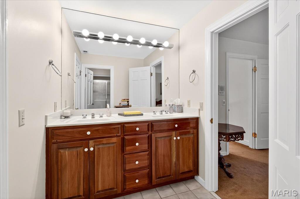 149 North Spoede Road Creve Coeur, MO 63141 - Photo 50 of 78 Gallery Image 50