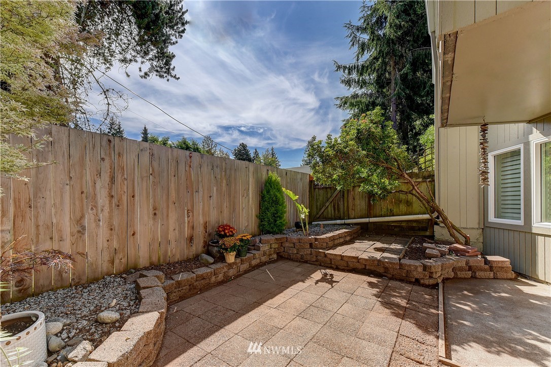 7901 196th Street Southwest, Unit 16 Edmonds, WA 98026 - Photo 11 of 20 Gallery Image 11