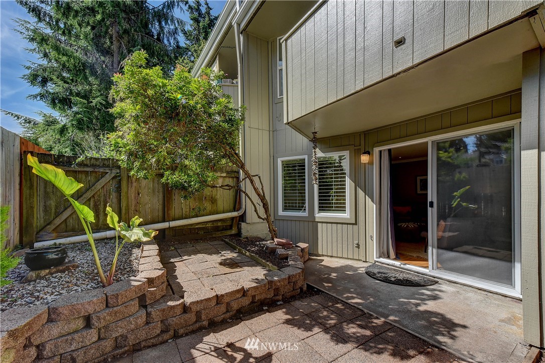 7901 196th Street Southwest, Unit 16 Edmonds, WA 98026 - Photo 12 of 20 Gallery Image 12