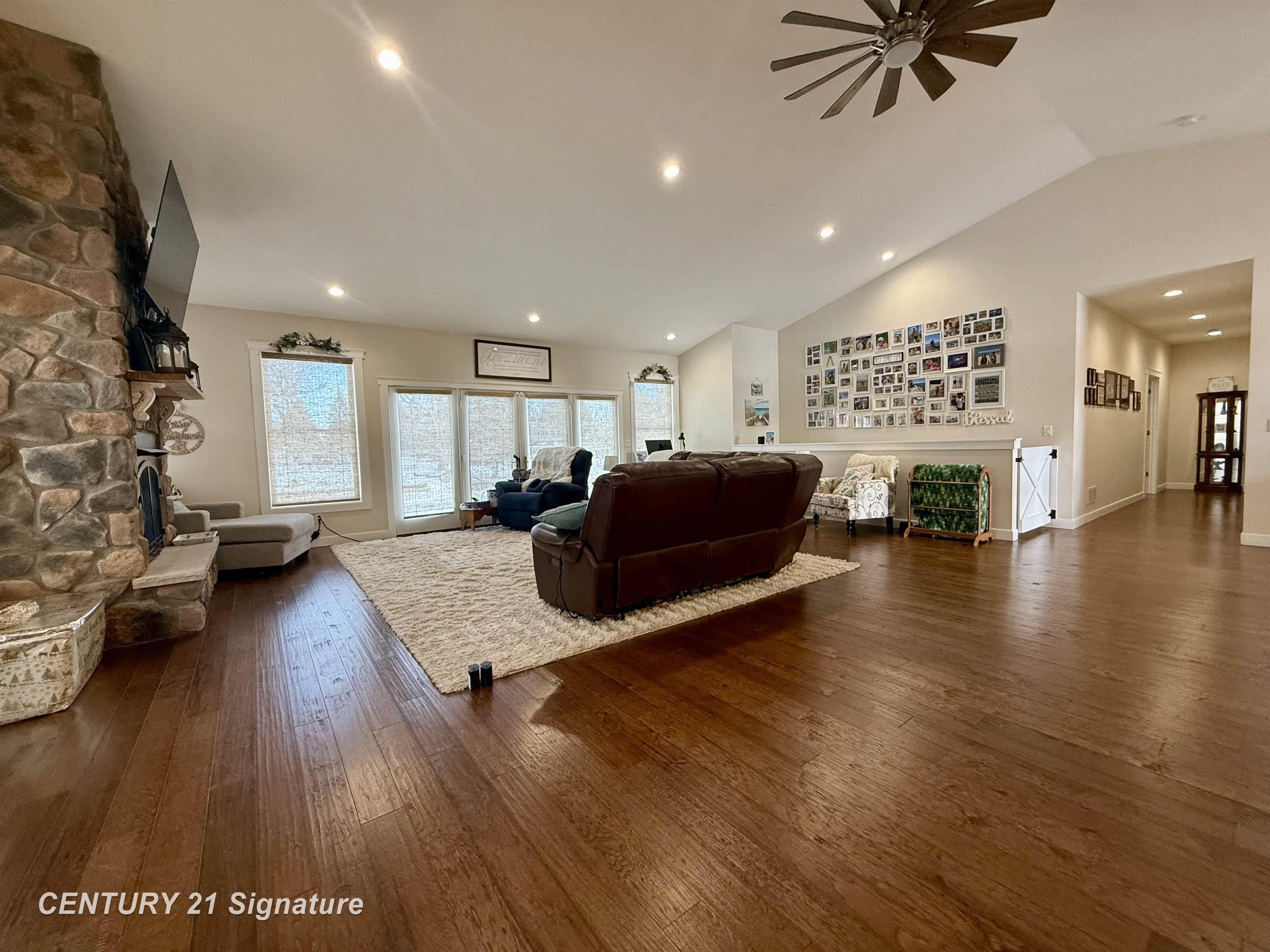3365 Old Kawkawlin Road Bay City, MI 48706 - Photo 4 of 26