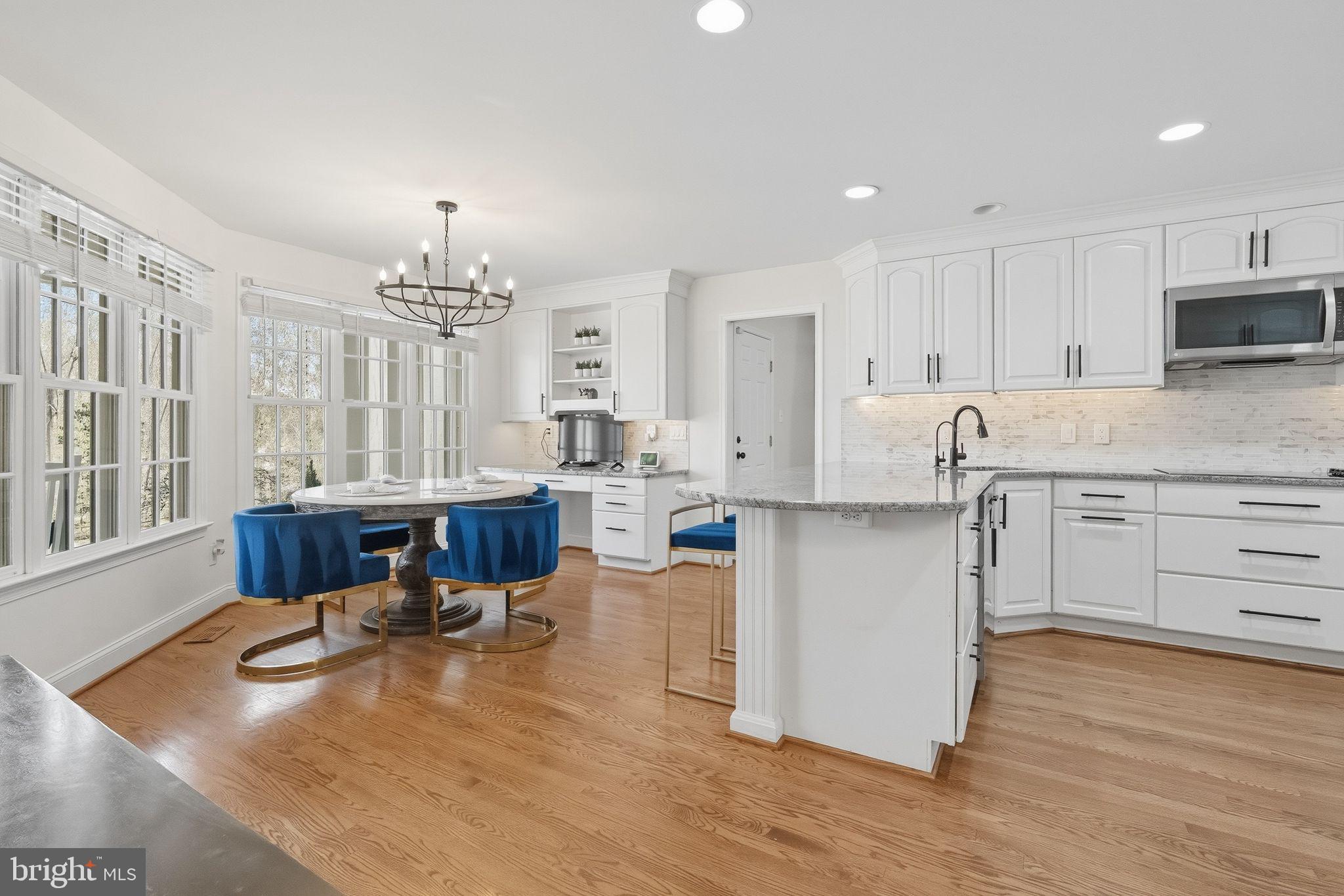 11728 Stuart Mill Road Oakton, VA 22124 - Photo 9 of 68