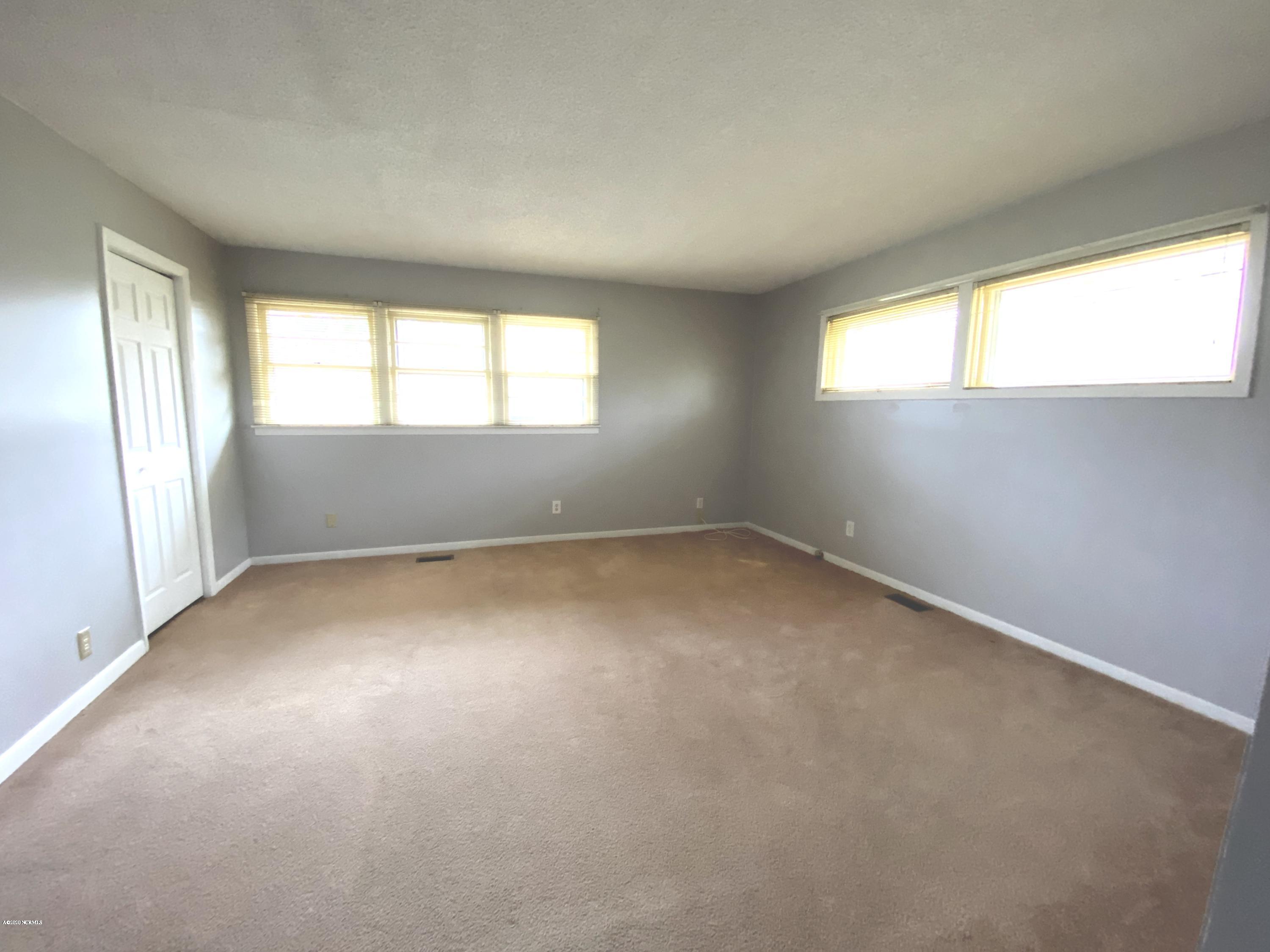 2324 Country Club Road Jacksonville, NC 28546 - Photo 48 of 70 MasterA