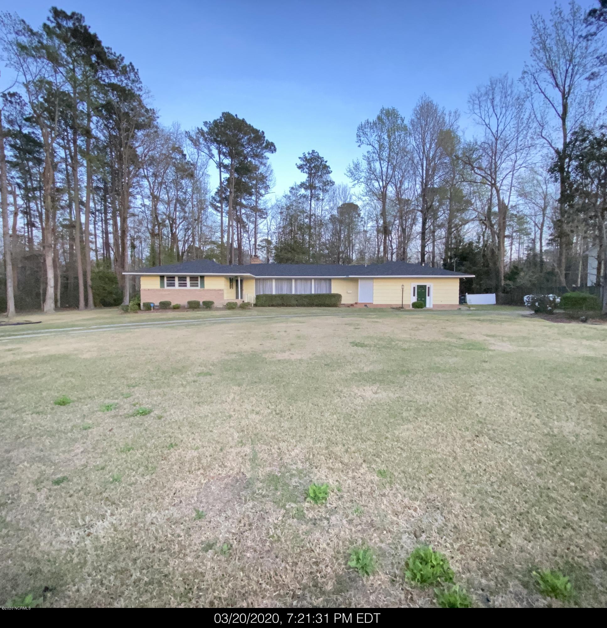 2324 Country Club Road Jacksonville, NC 28546 - Photo 6 of 70 FrontA