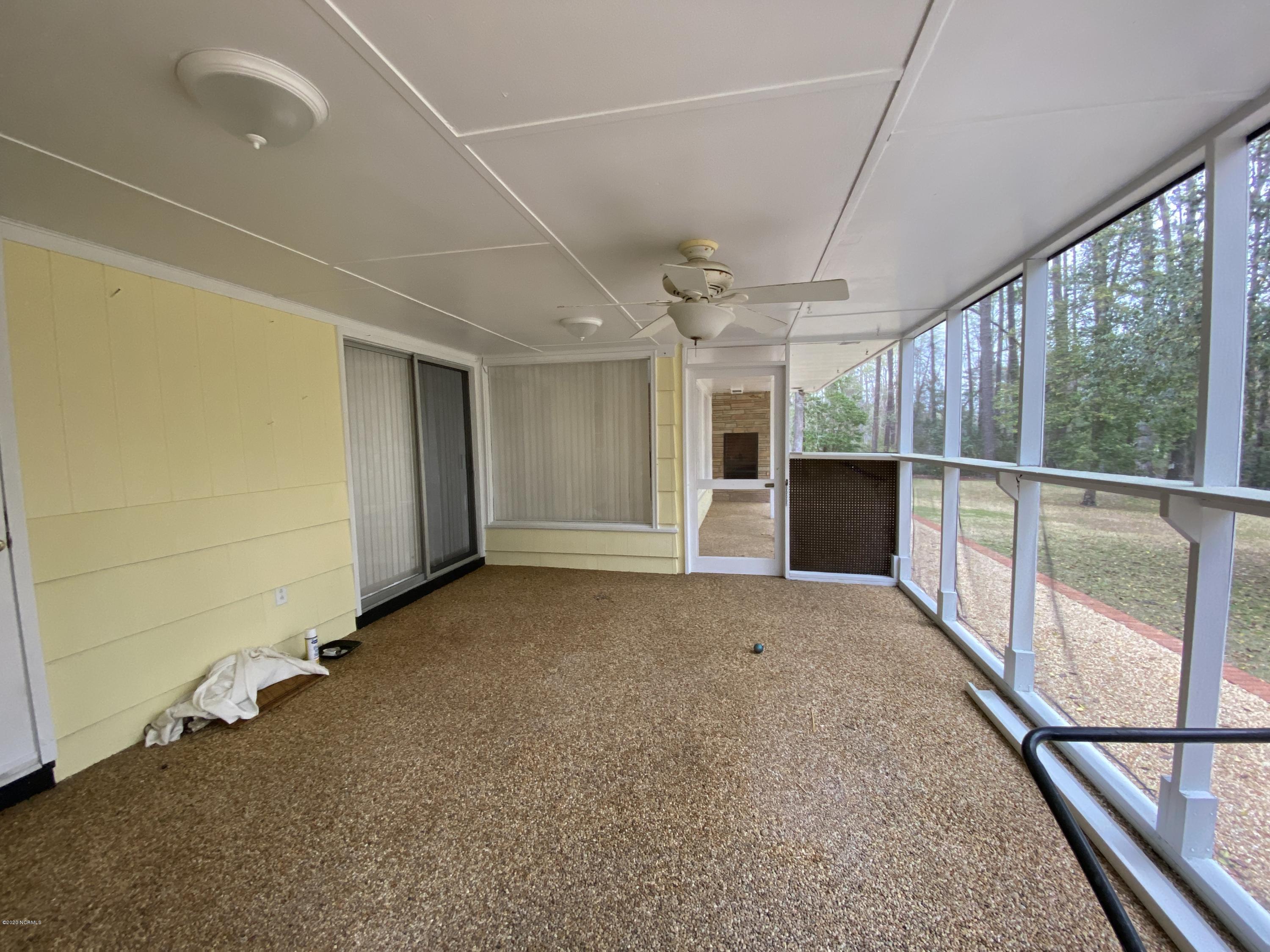 2324 Country Club Road Jacksonville, NC 28546 - Photo 61 of 70 Screened PorchA