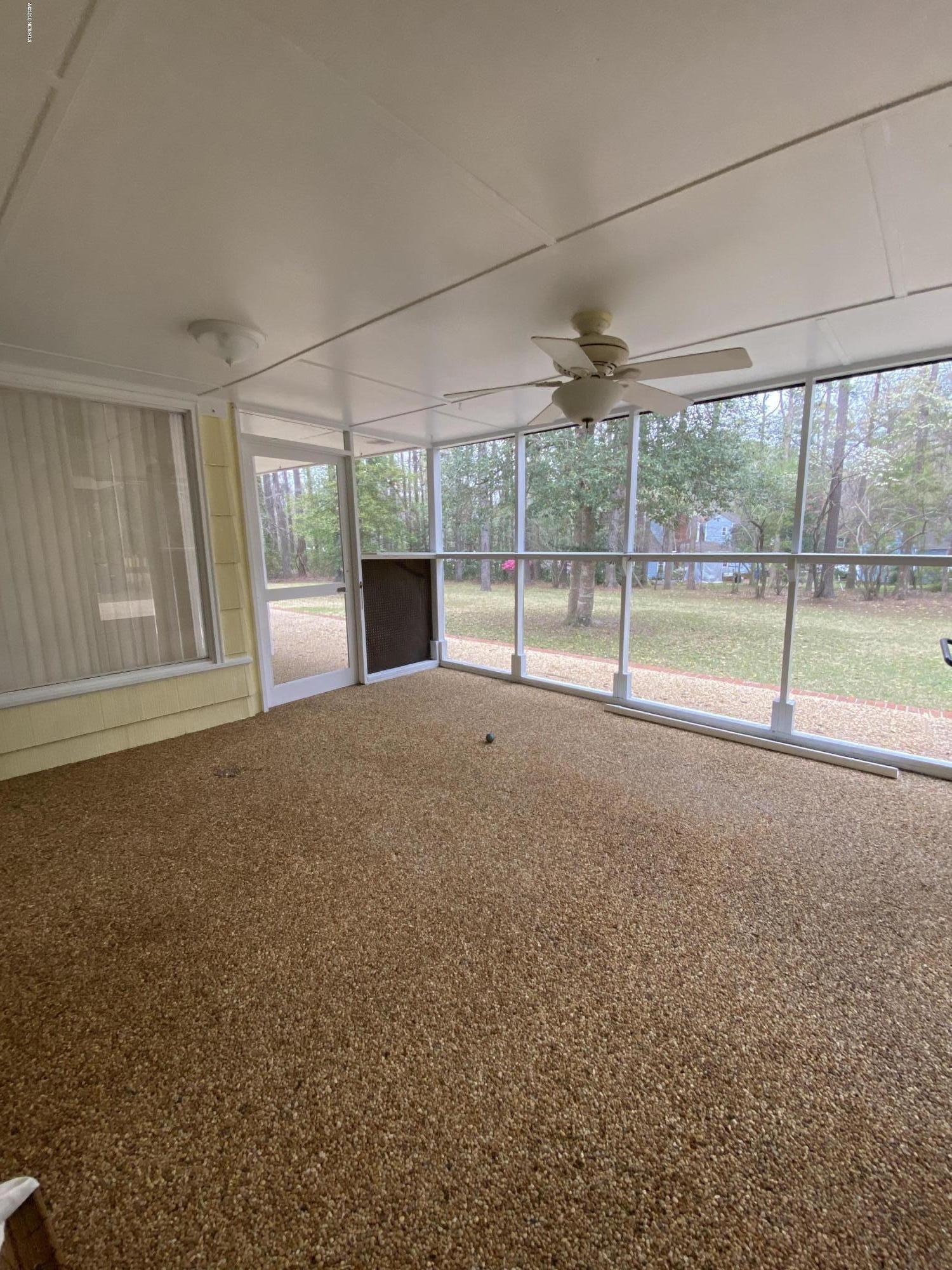 2324 Country Club Road Jacksonville, NC 28546 - Photo 62 of 70 ScreenedPorch