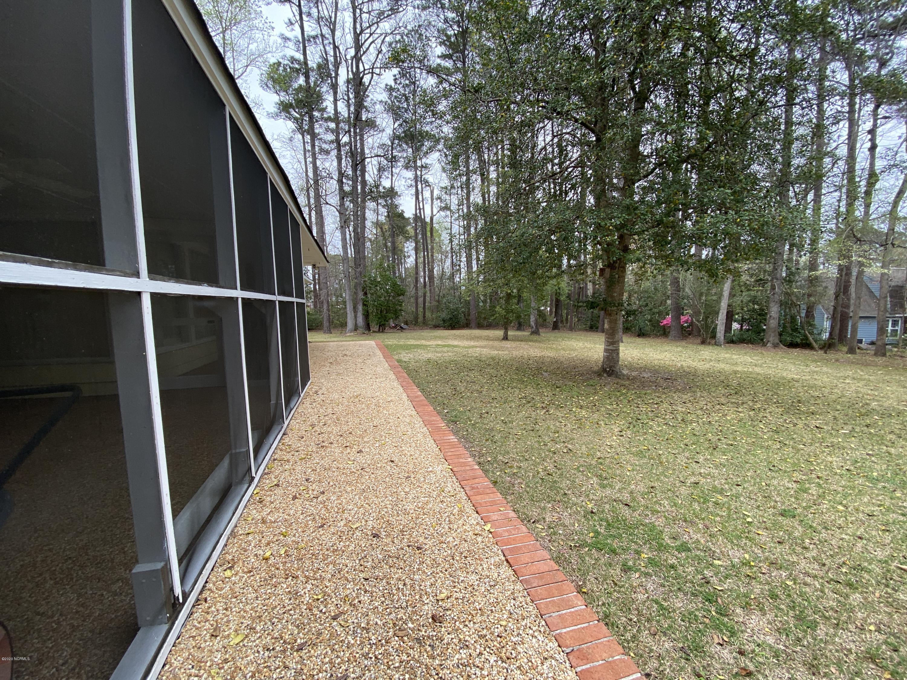 2324 Country Club Road Jacksonville, NC 28546 - Photo 63 of 70 BackporchA