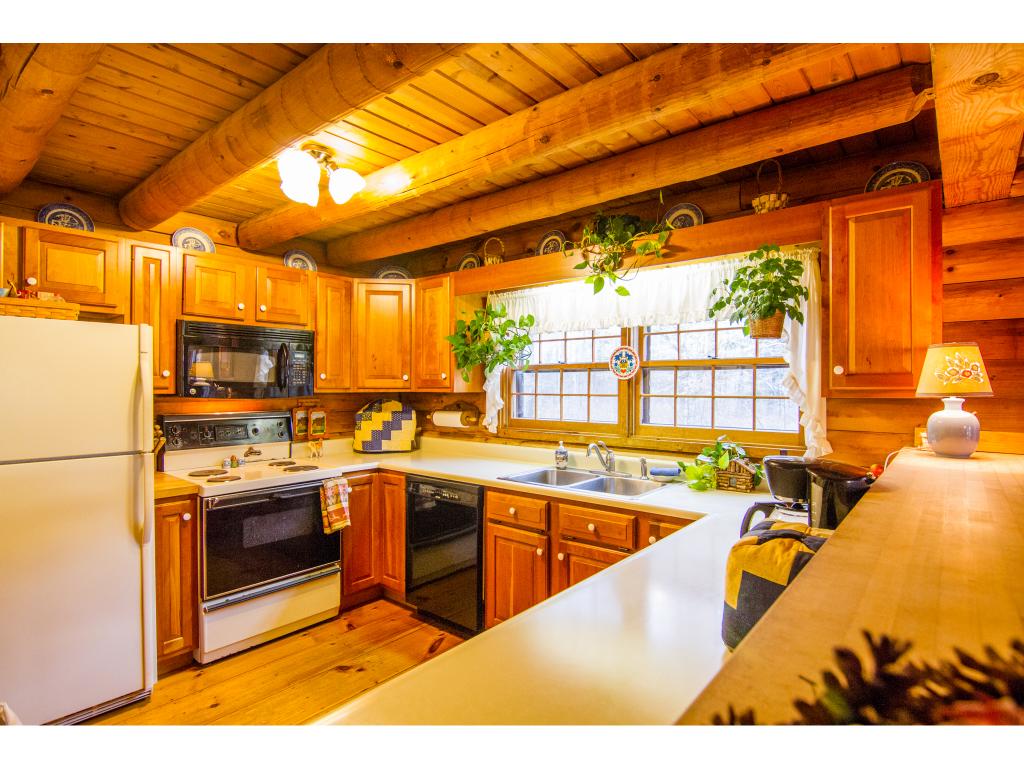 87 Sherburne Valley Road Killington, VT 05751 - Photo 11 of 36 Gallery Image 11