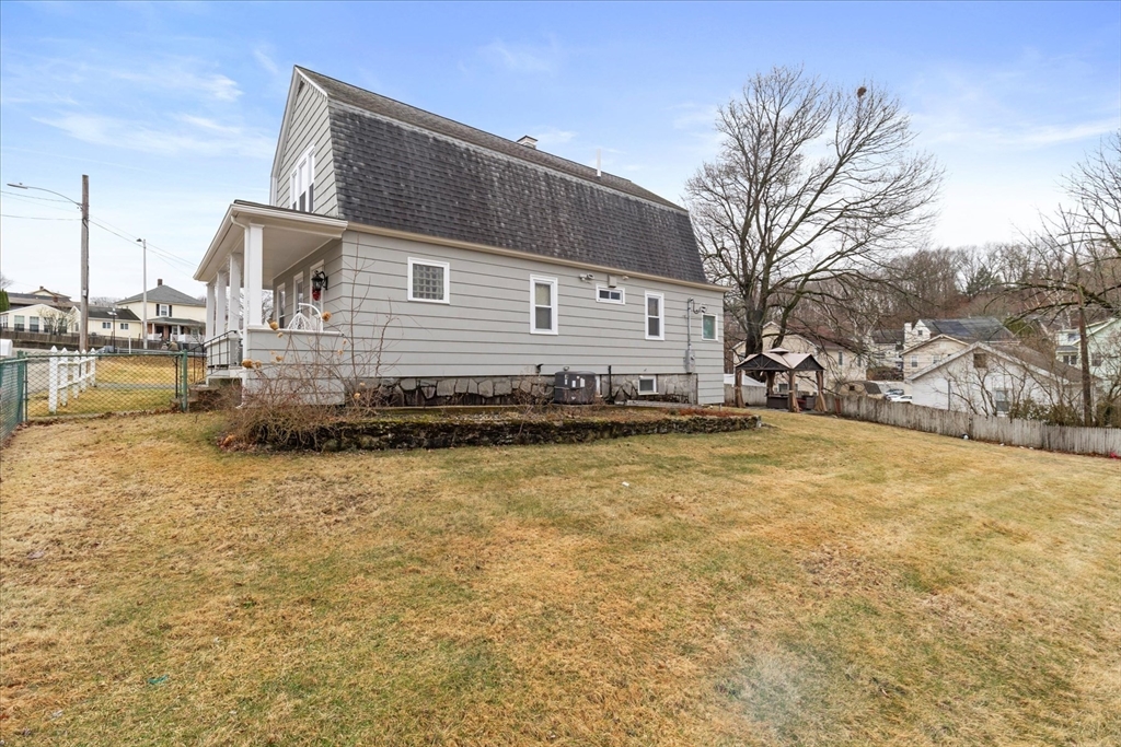 1 Ralph Avenue Worcester, MA 01604 - Photo 38 of 42