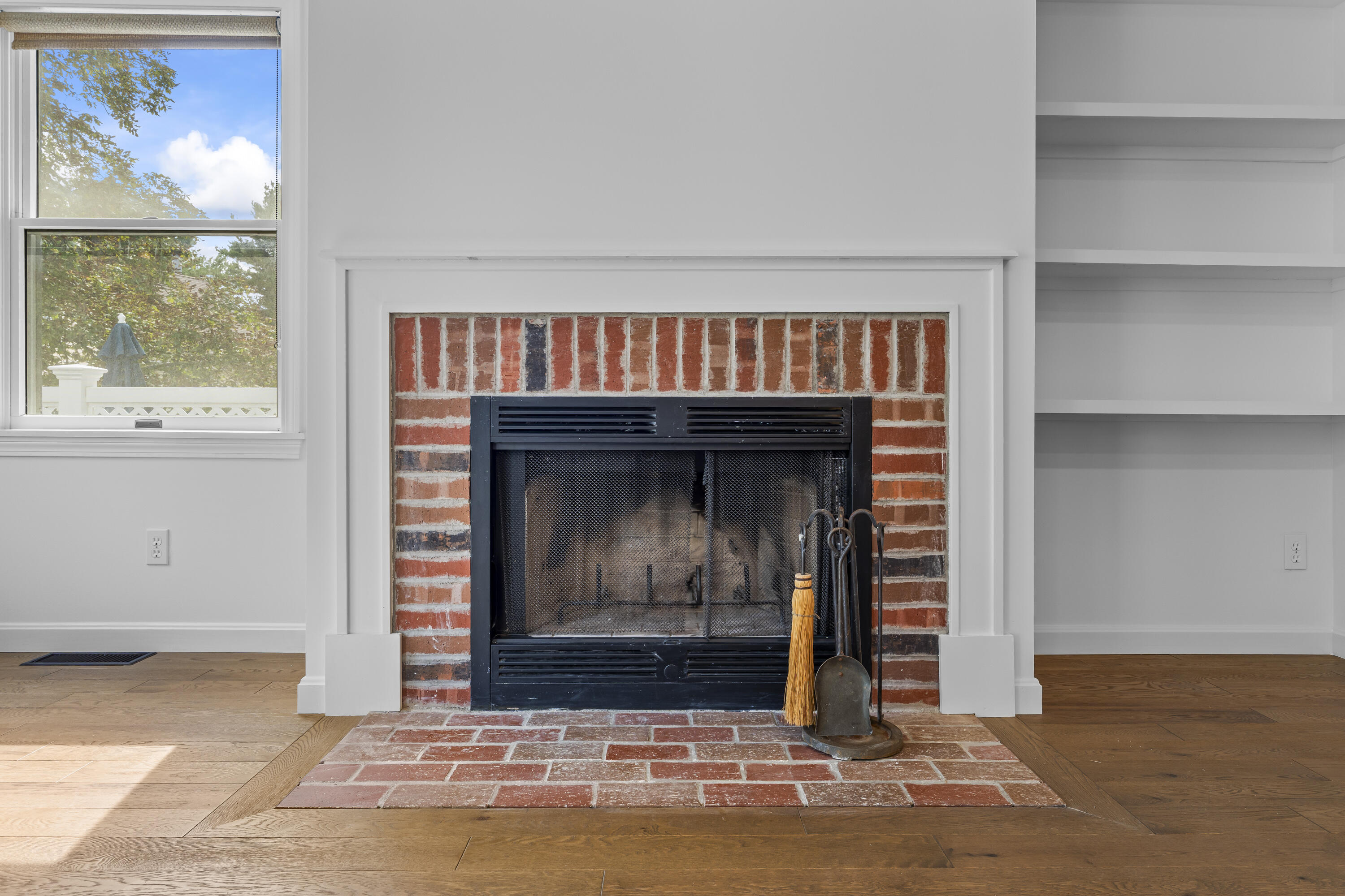 10 Yorke Ridge Way, Unit 10 York, ME 03909 - Photo 12 of 51 10 Yorke Ridge Way #10_117