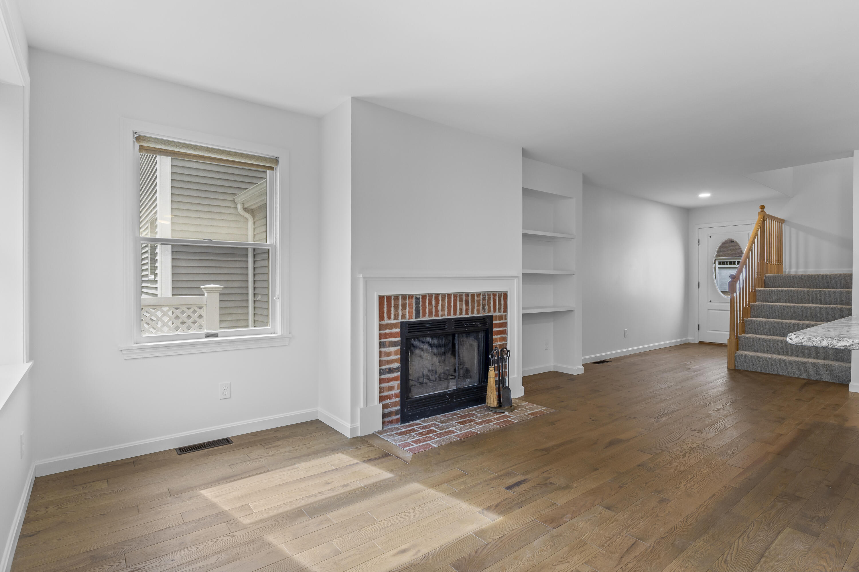 10 Yorke Ridge Way, Unit 10 York, ME 03909 - Photo 13 of 51 10 Yorke Ridge Way #10_118