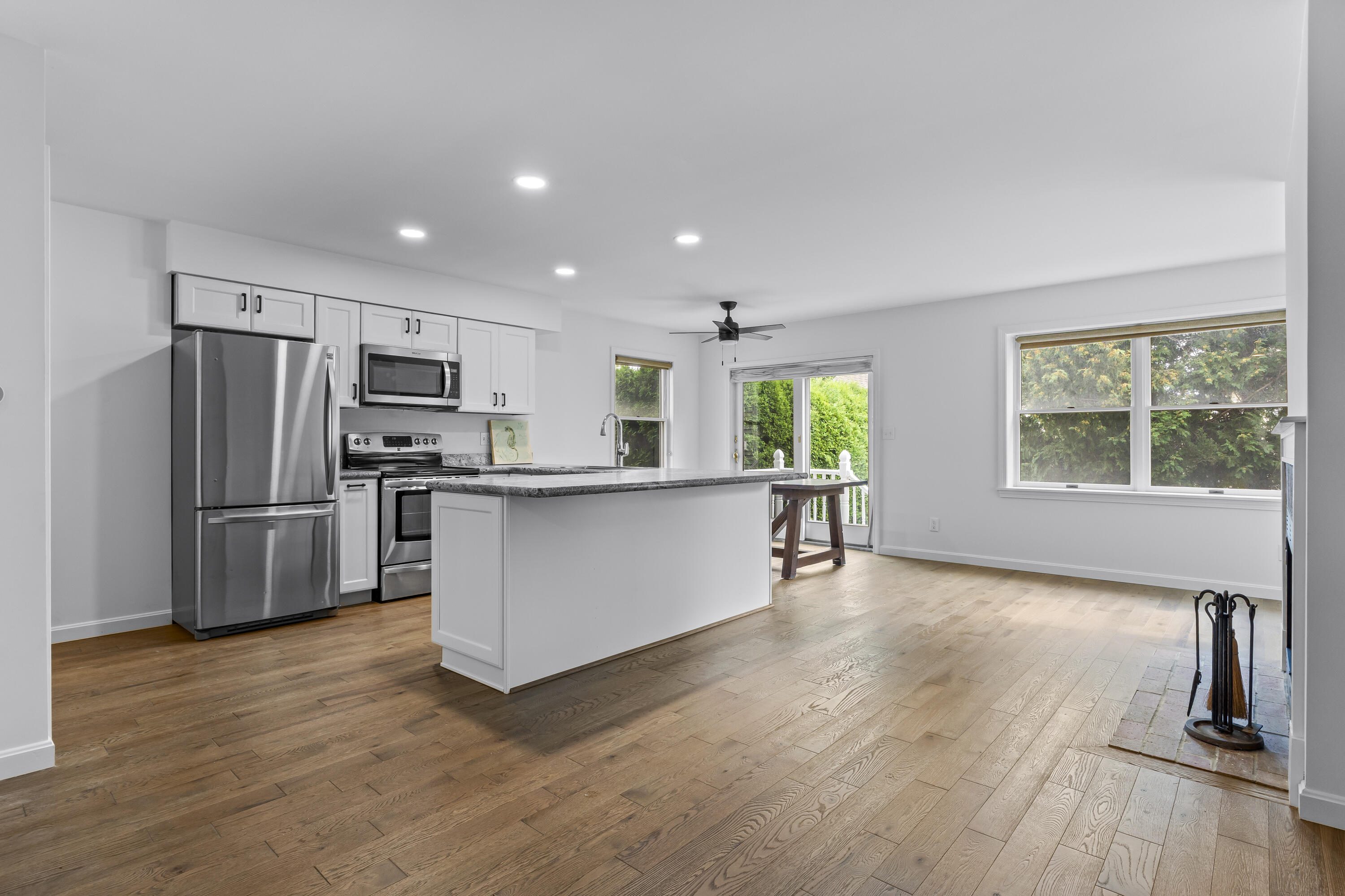 10 Yorke Ridge Way, Unit 10 York, ME 03909 - Photo 4 of 51 10 Yorke Ridge Way #10_108