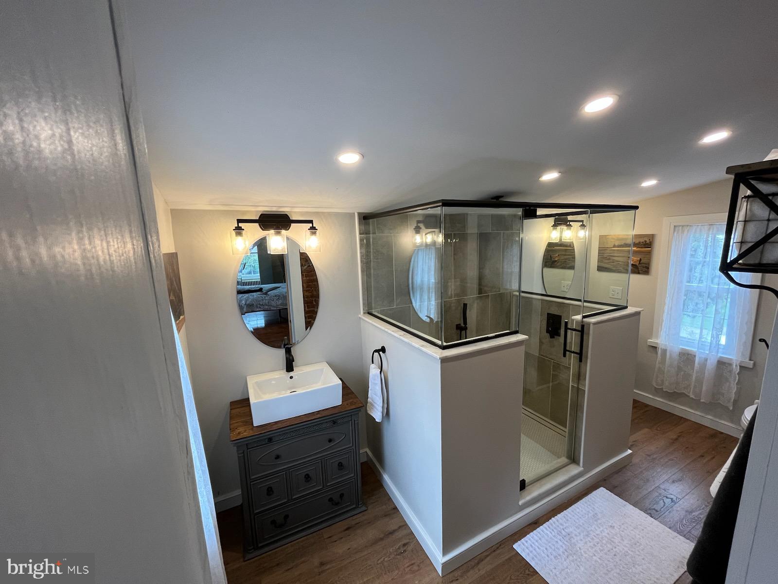 2120 Keysville Frederick Co Road Keymar, MD 21757 - Photo 50 of 61 JACK & JILL UPPER LEVEL BATHROOM