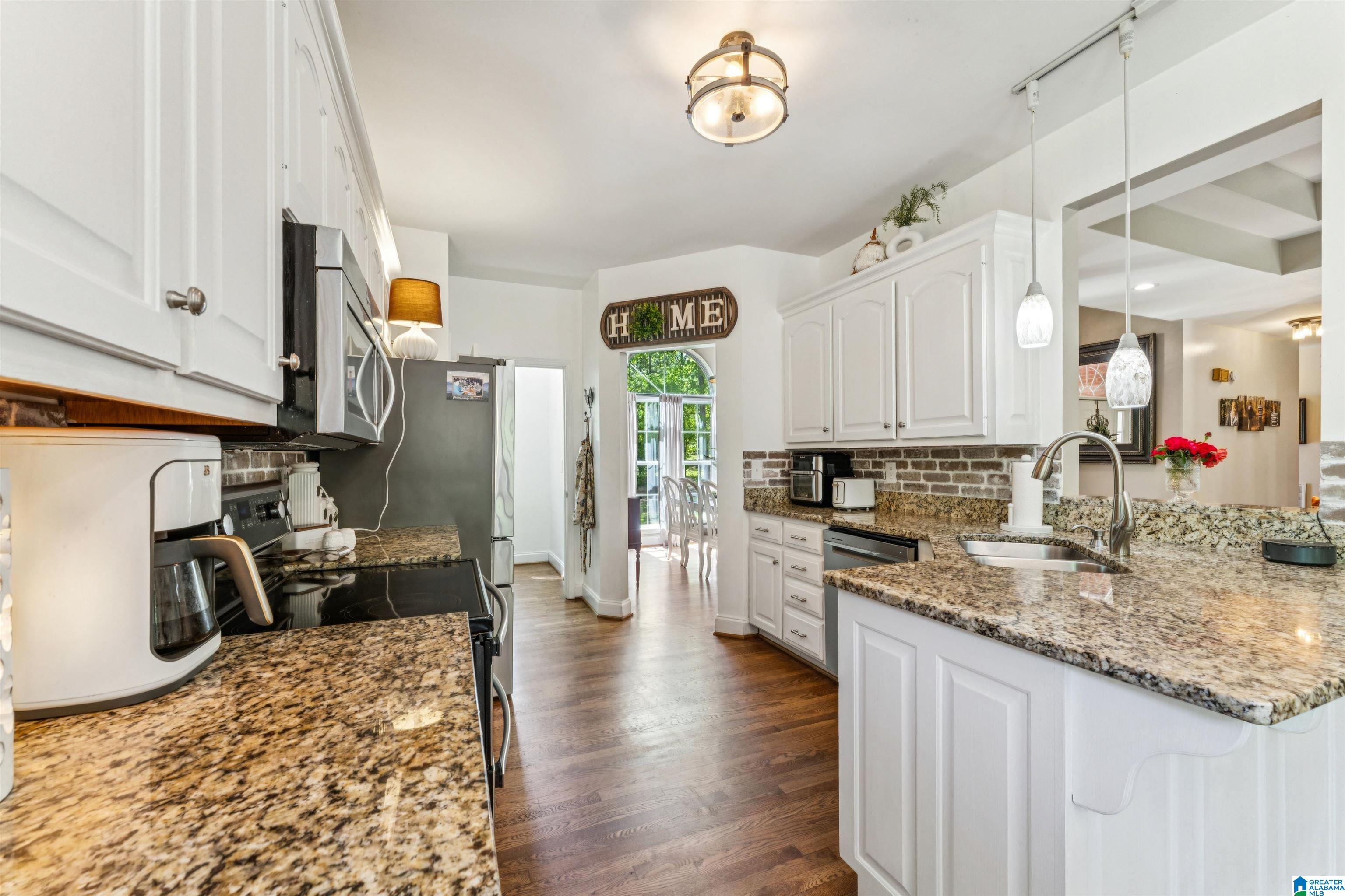 706 Oak Valley Road Springville, AL 35146 - Photo 16 of 55