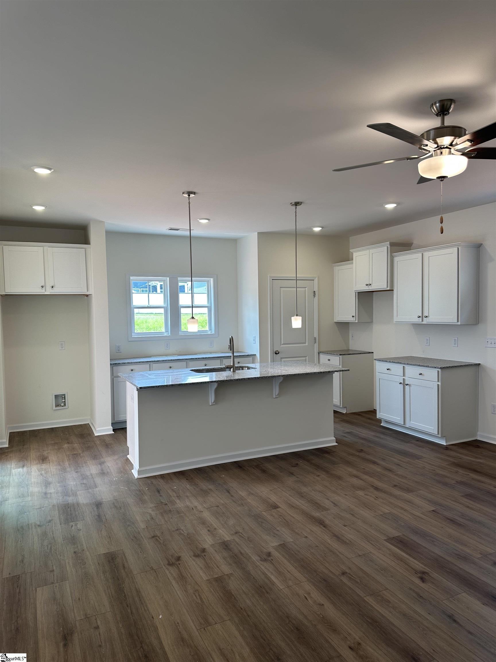 203 Brown Circle Easley, SC 29642 - Photo 3 of 17