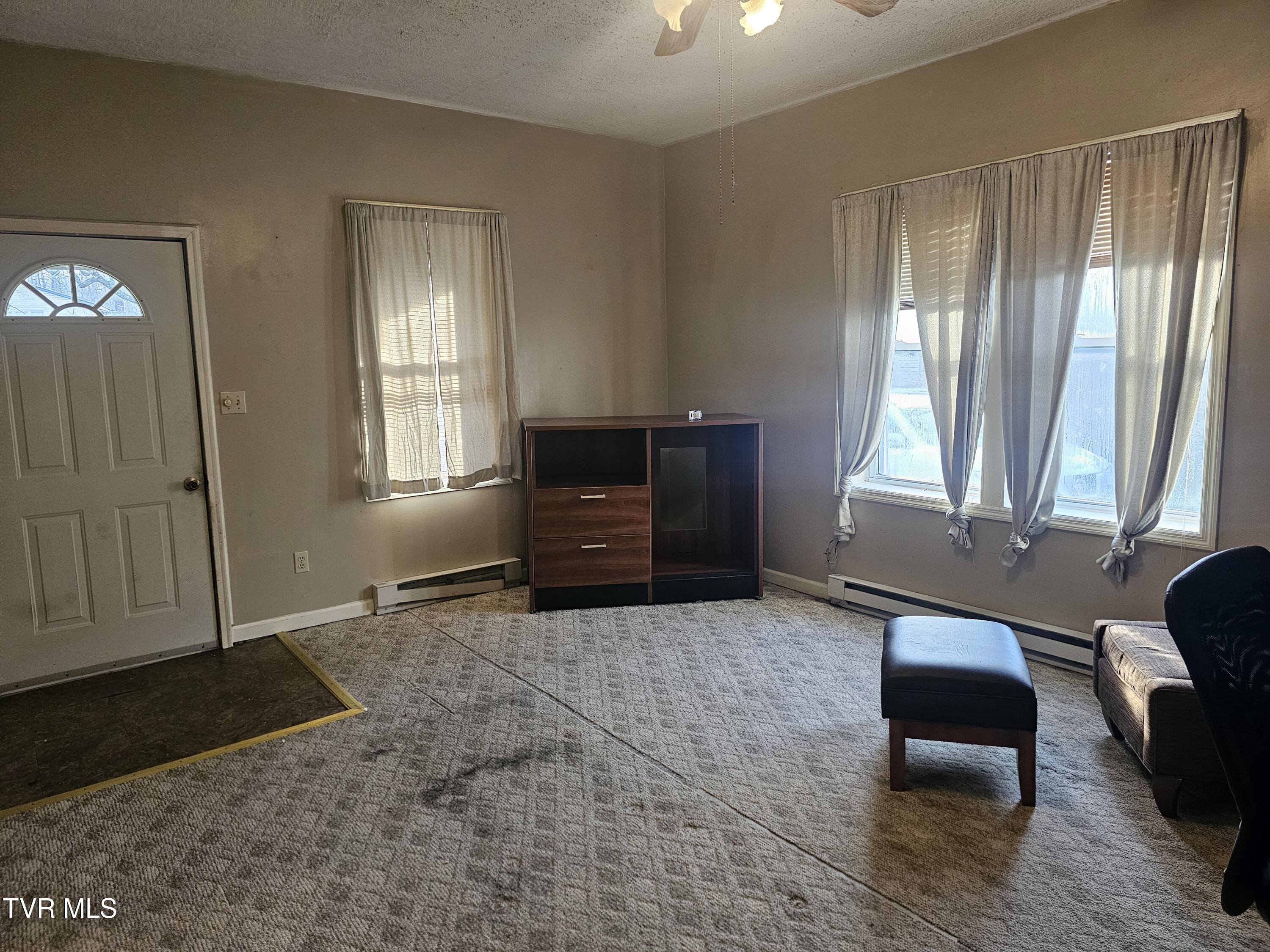 807 Coeburn Road Wise, VA 24293 - Photo 19 of 34 living room