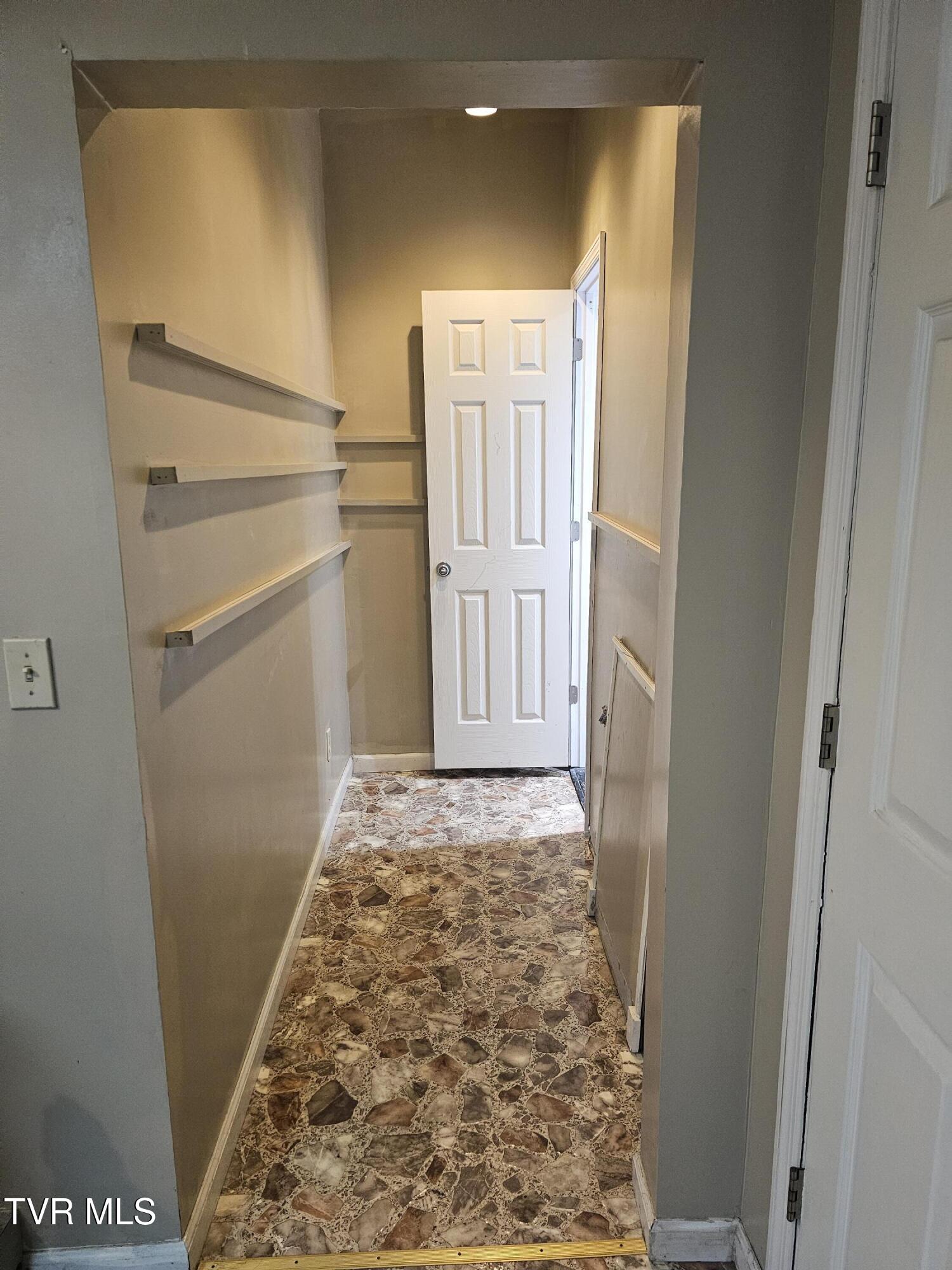 807 Coeburn Road Wise, VA 24293 - Photo 27 of 34 hall to bath