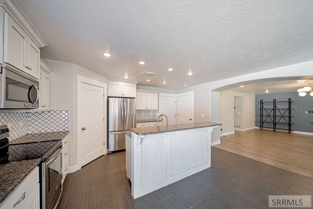 4230 Rockingham Circle Idaho Falls, ID 83404 - Photo 18 of 68