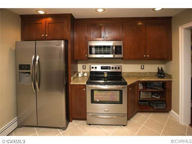 4806 Morrison Road Richmond, VA 23230 - Photo 2 of 11 Kitchen