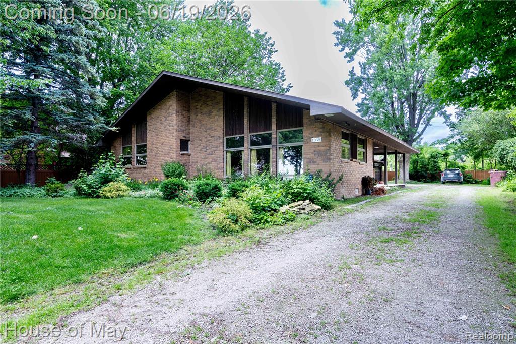 12080 Belleville Road Belleville, MI 48111 - Photo 2 of 19