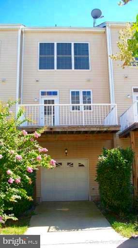 24999 Riding Center Drive Chantilly, VA 20152 - Photo 2 of 20 Rear of House , Deck & Garage