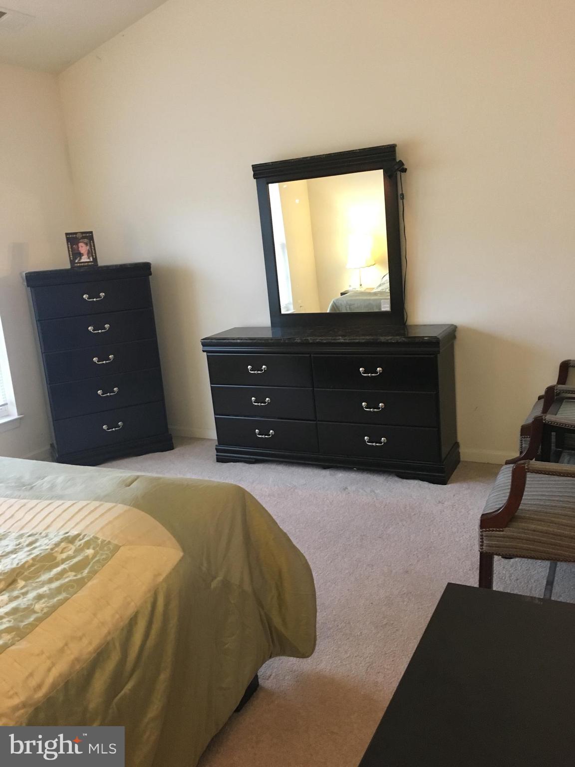 24999 Riding Center Drive Chantilly, VA 20152 - Photo 11 of 20 Bedroom