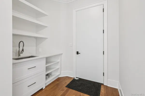 $25,000 | 15 High Point Terrace, Scarsdale, NY 10583