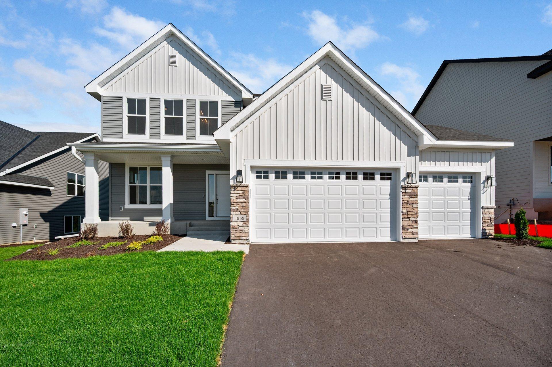 1969 Lusitano Street Shakopee, MN 55379 - Photo 2 of 70