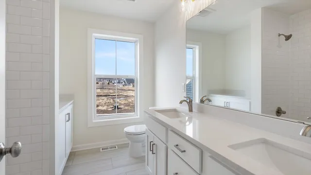 $689,900 | 1969 Lusitano Street, Shakopee, MN 55379