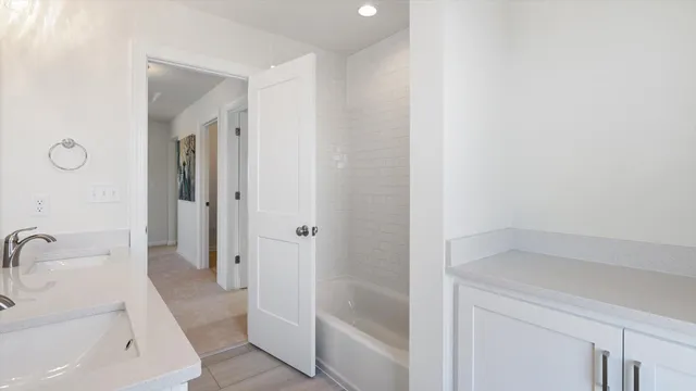 $689,900 | 1969 Lusitano Street, Shakopee, MN 55379