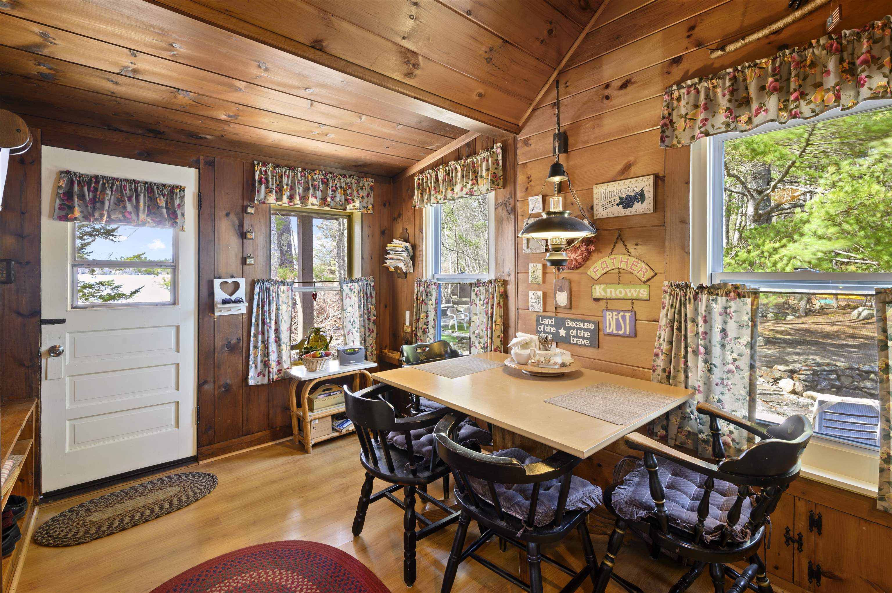 189 Pikes Point Road Bristol, NH 03222 - Photo 23 of 40