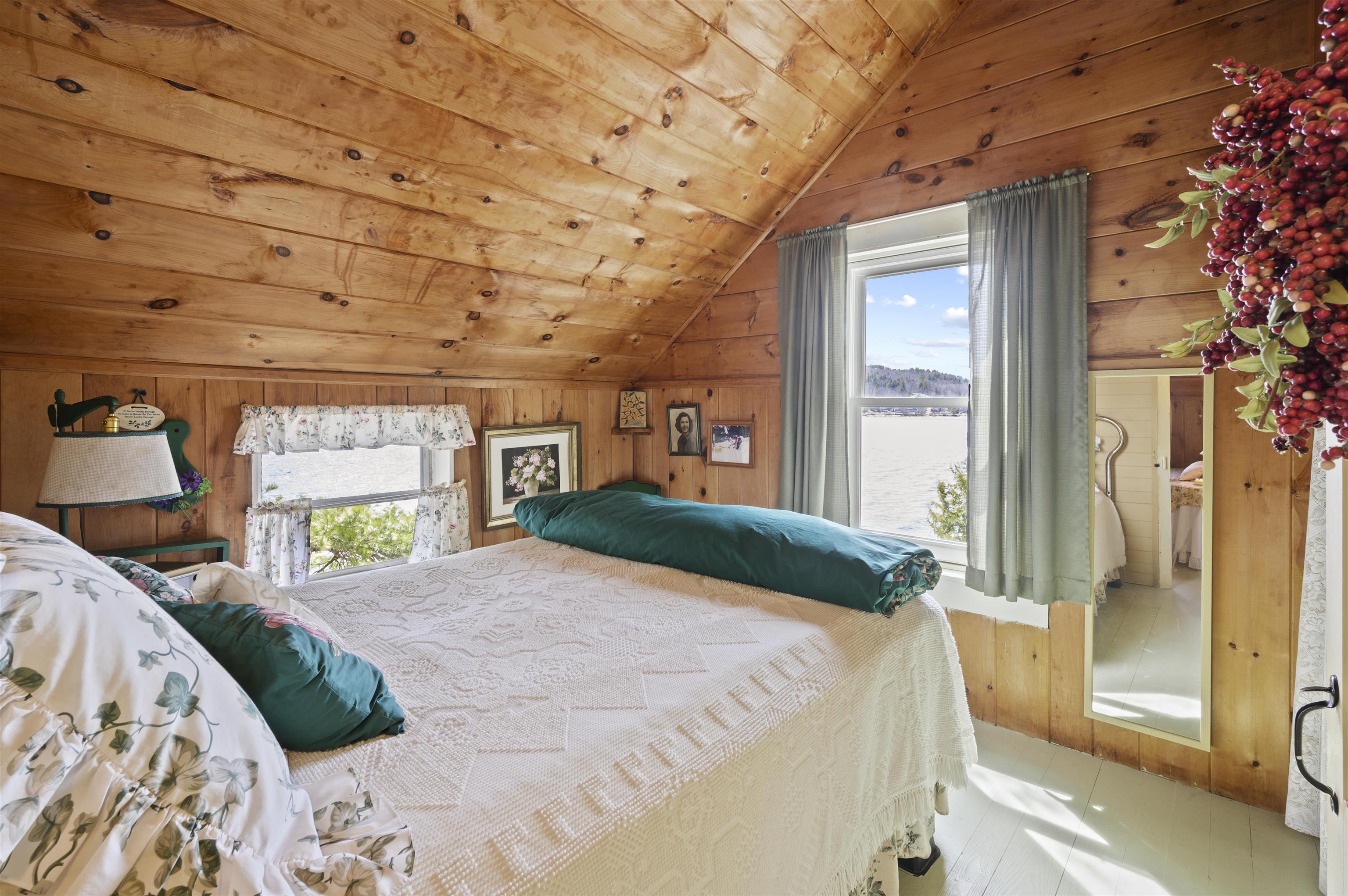 189 Pikes Point Road Bristol, NH 03222 - Photo 27 of 40