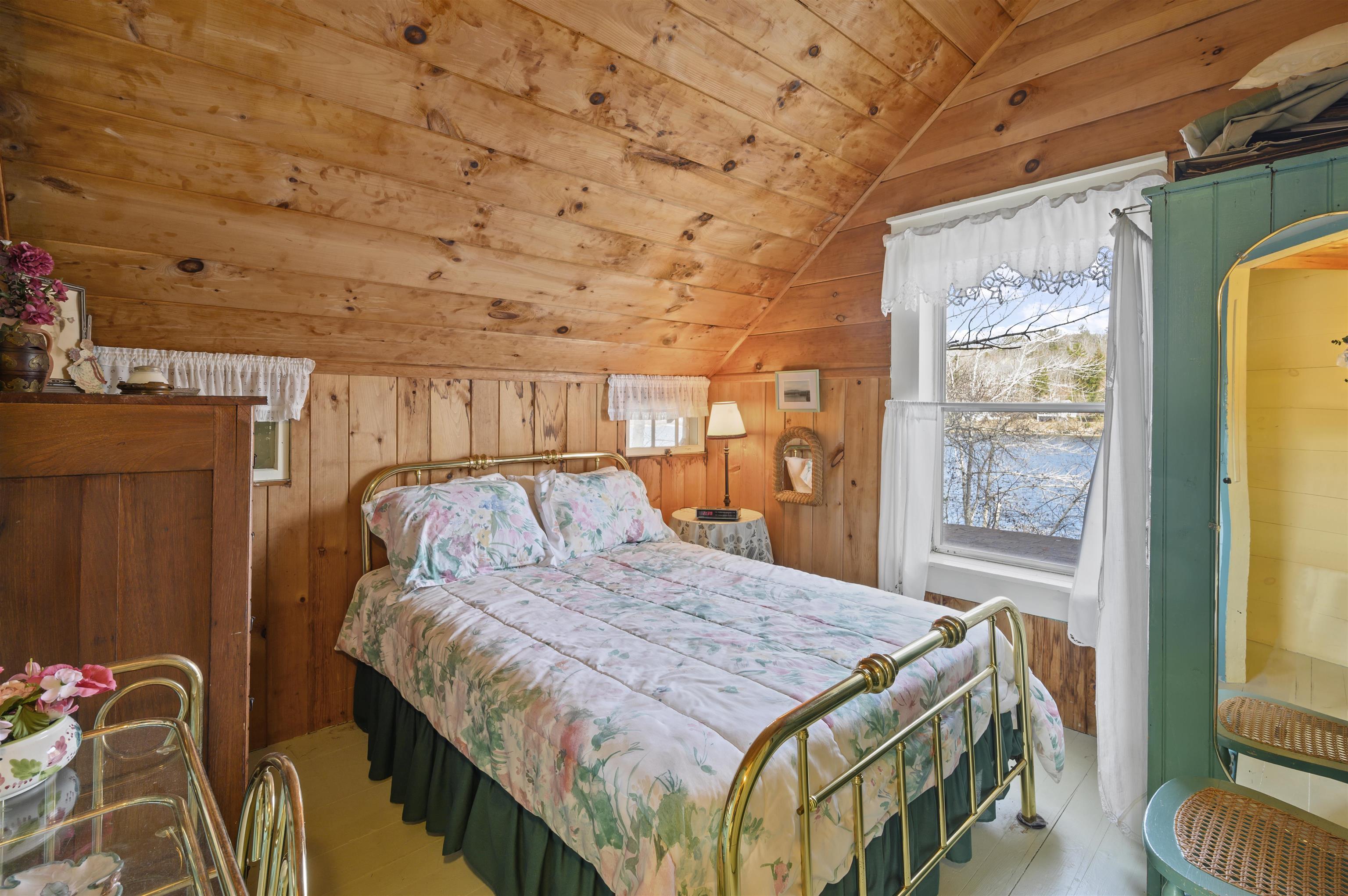 189 Pikes Point Road Bristol, NH 03222 - Photo 29 of 40