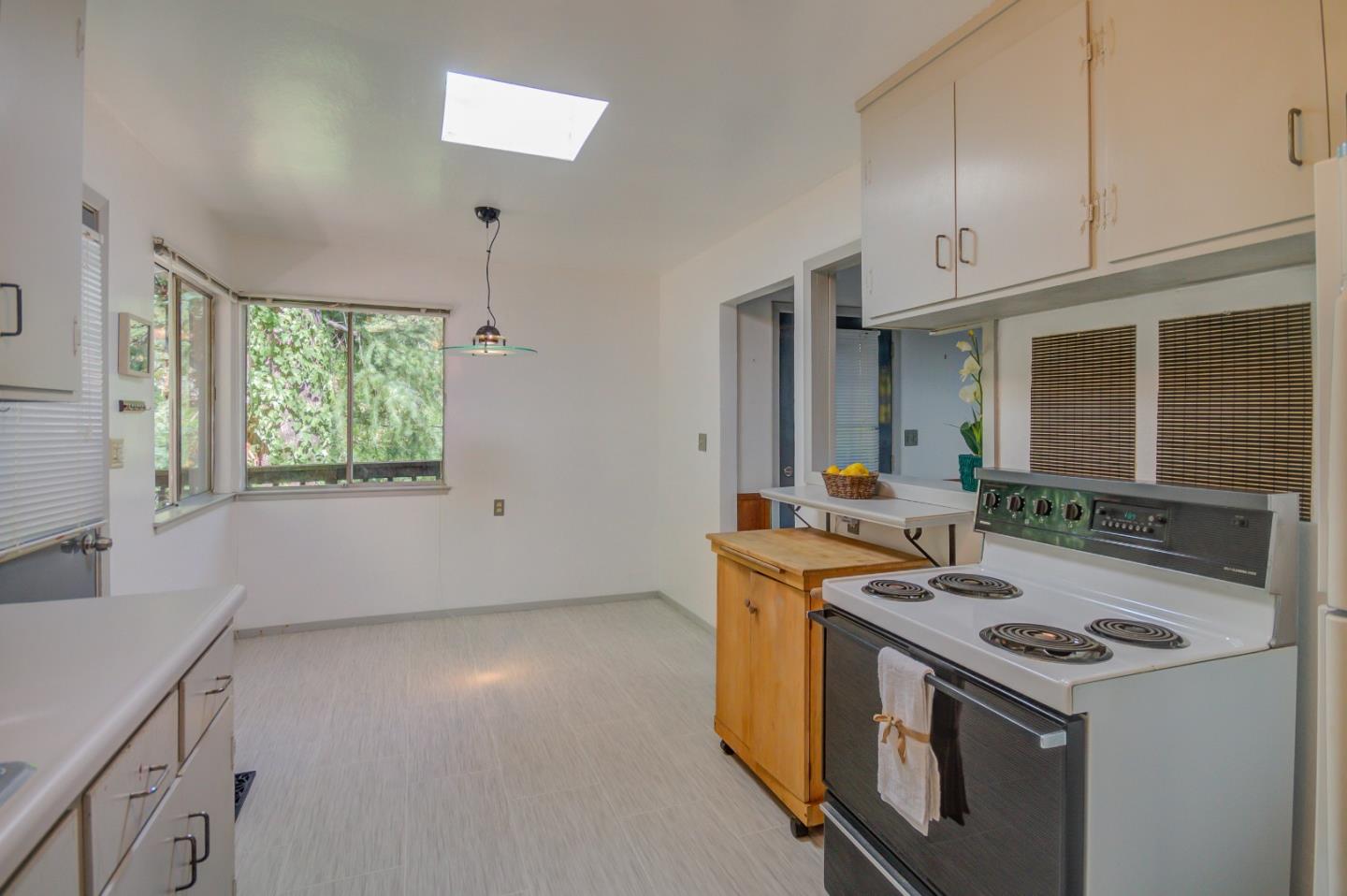 1085 Rambling Road Boulder Creek, CA 95006 - Photo 5 of 21 Gallery Image 5