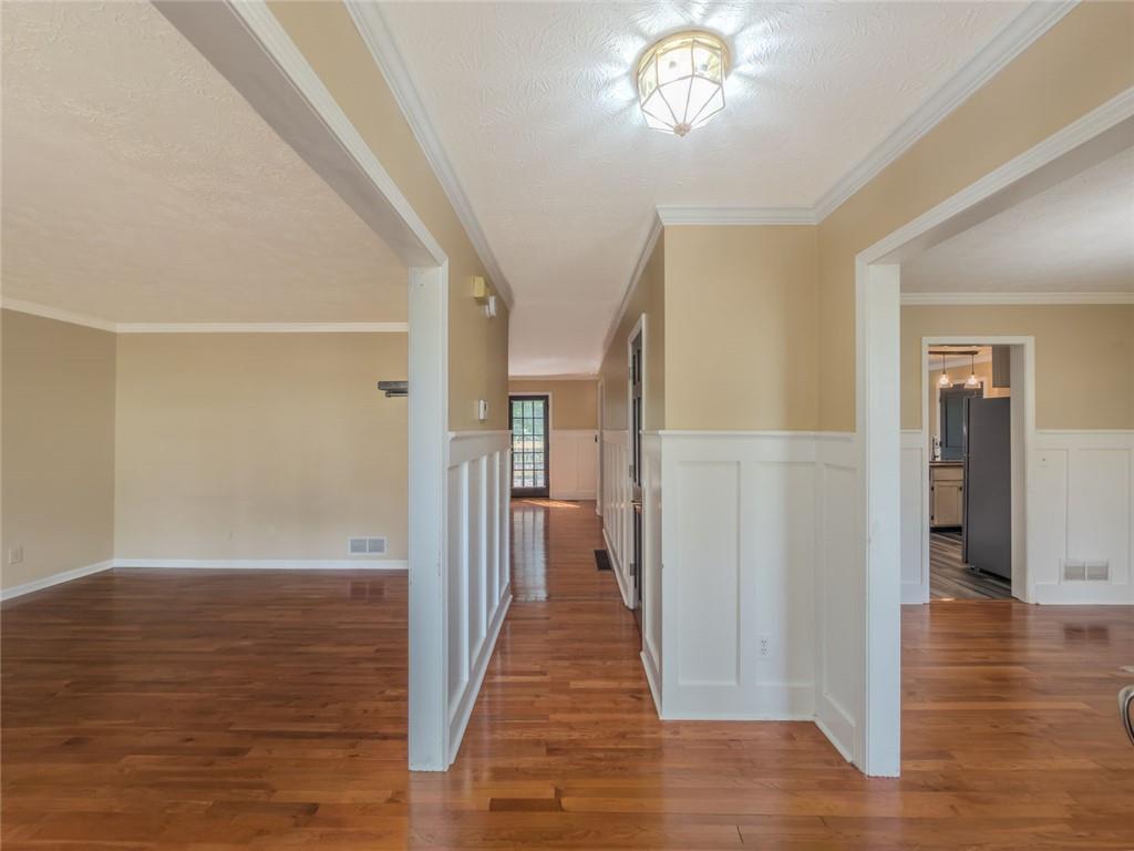 2092 Plantation Road Lawrenceville, GA 30044 - Photo 2 of 54
