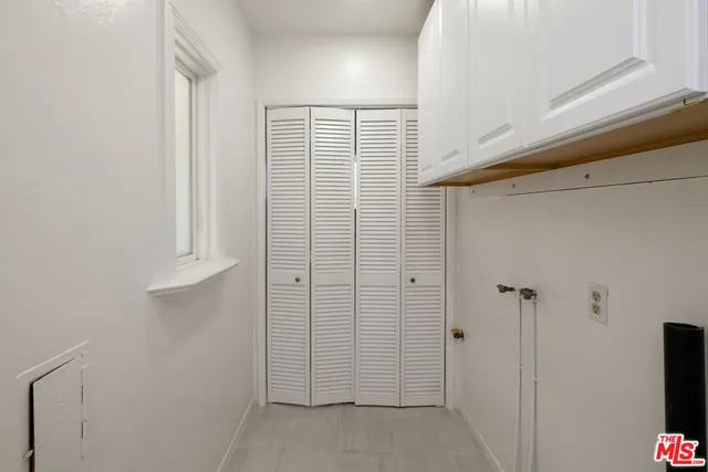 $1,800,000 | 4547 Ledge Avenue, Toluca Lake, CA 91602