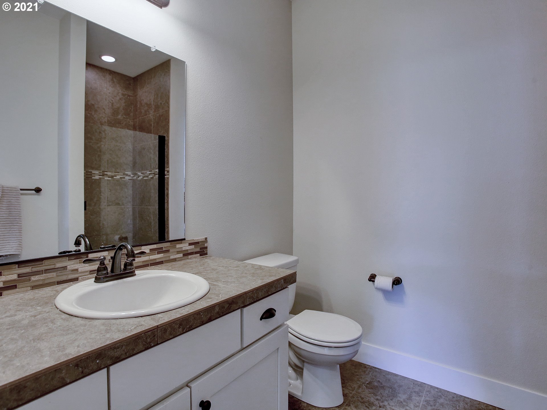 517 Northeast Cook Street Portland, OR 97212 - Photo 20 of 32