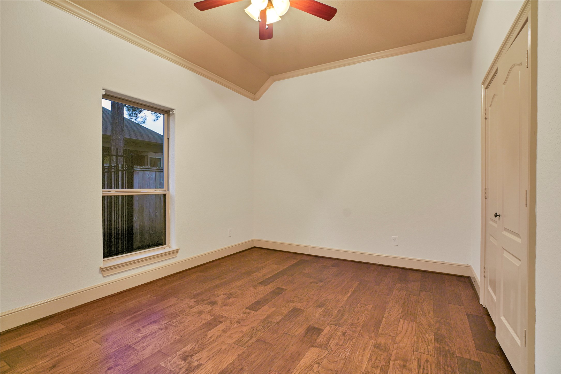 10 Tallgrass Way Spring, TX 77389 - Photo 17 of 23