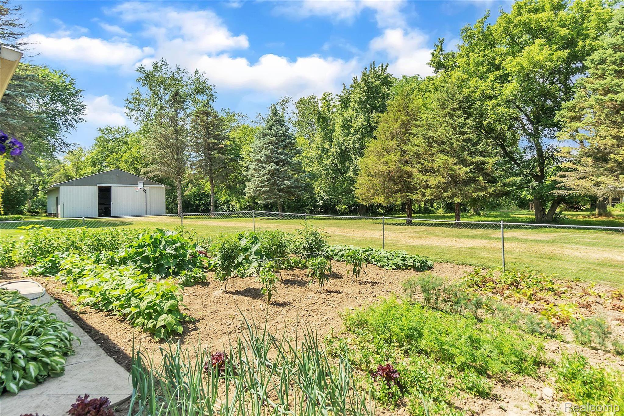 3127 North Seymour Road Flushing, MI 48433 - Photo 39 of 55 Gallery Image 39