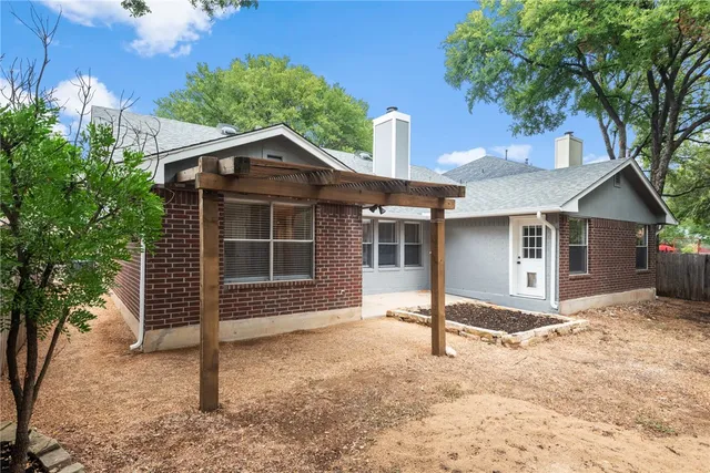 $2,195 | 1904 Dayflower Trace, Cedar Park, TX 78613