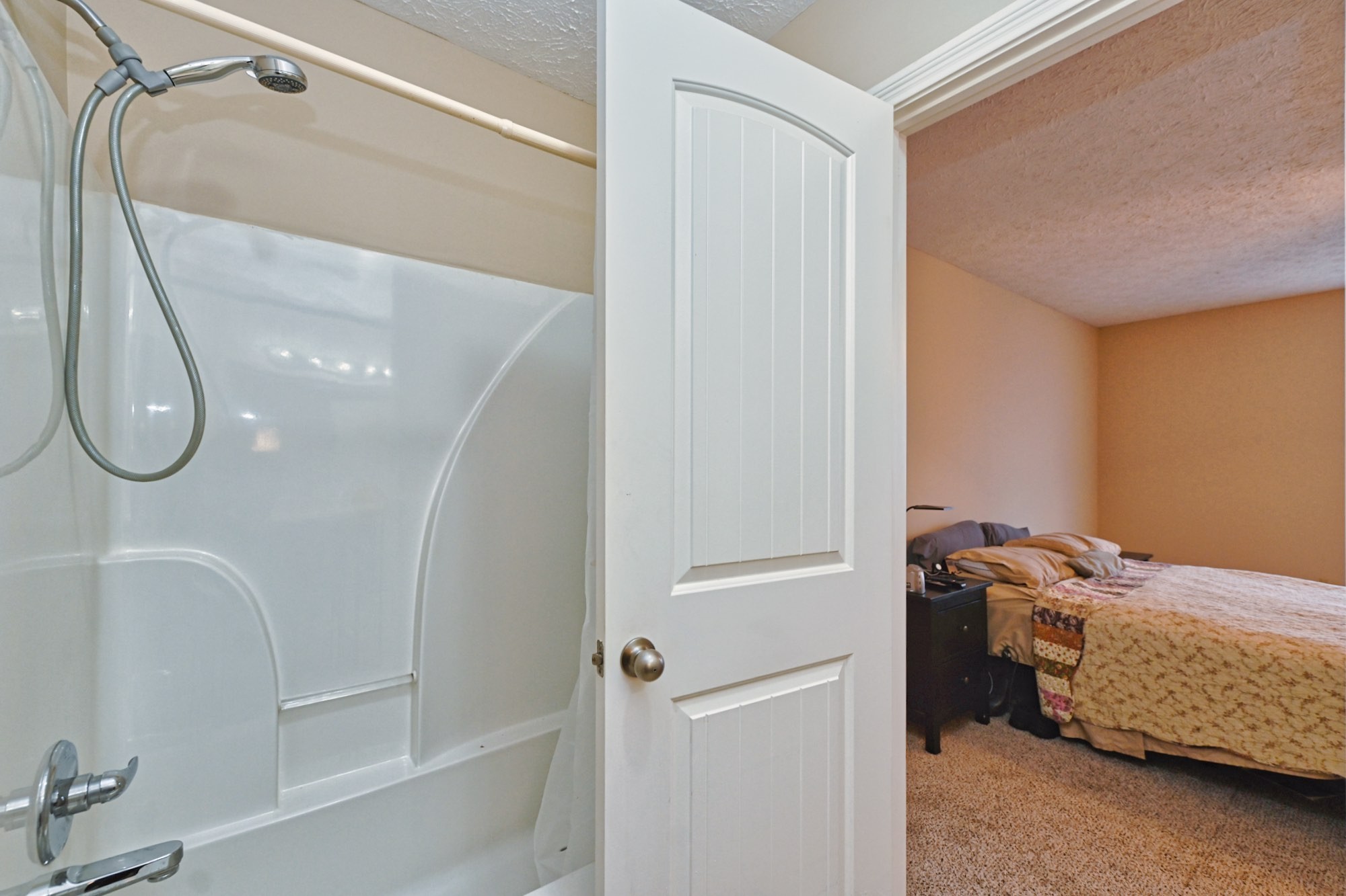 134 T G T Road Portland, TN 37148 - Photo 17 of 27 a bathroom with a bath tub and a shower