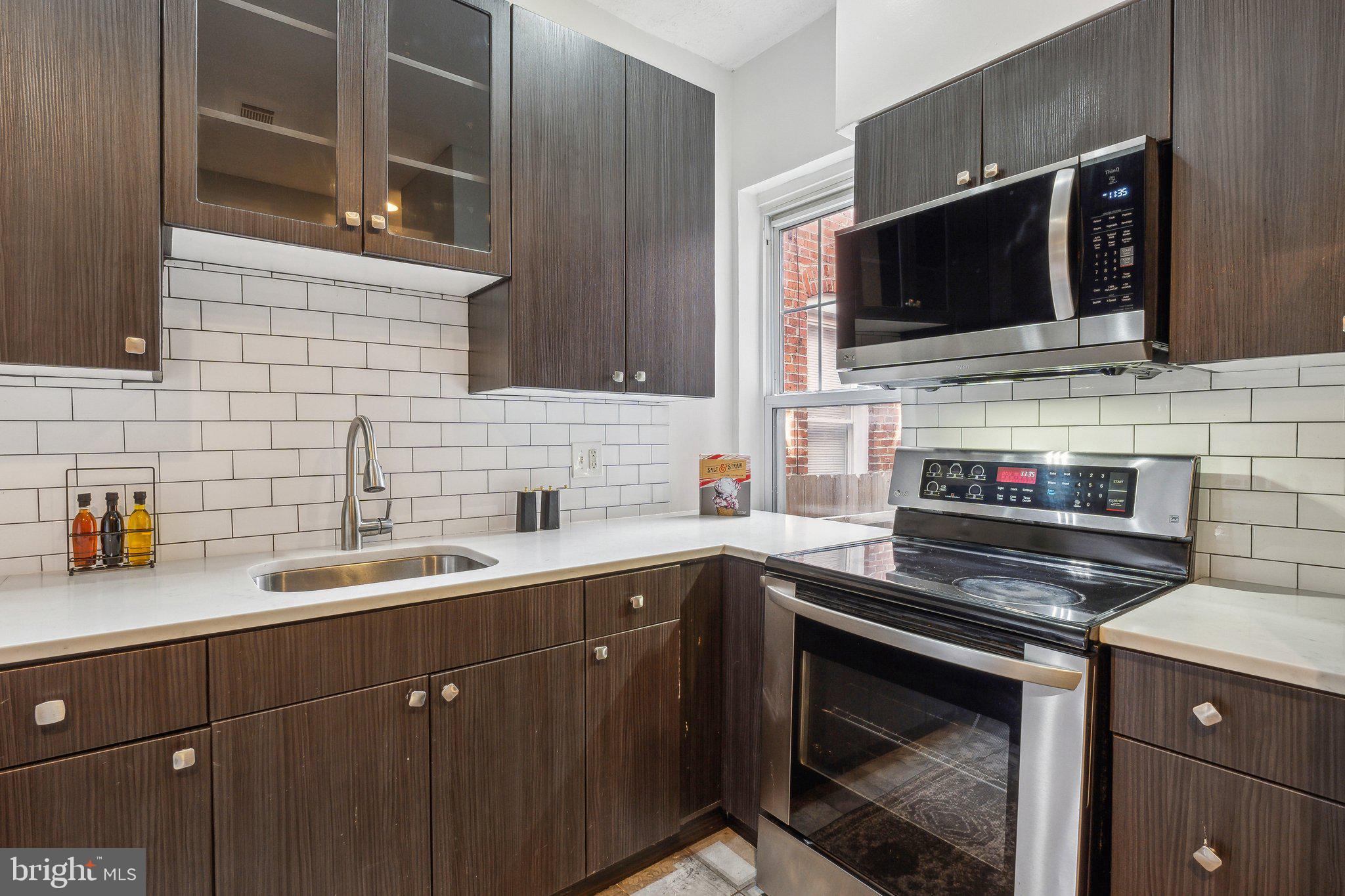 1267 Morse Street Northeast Washington, DC 20002 - Photo 3 of 34