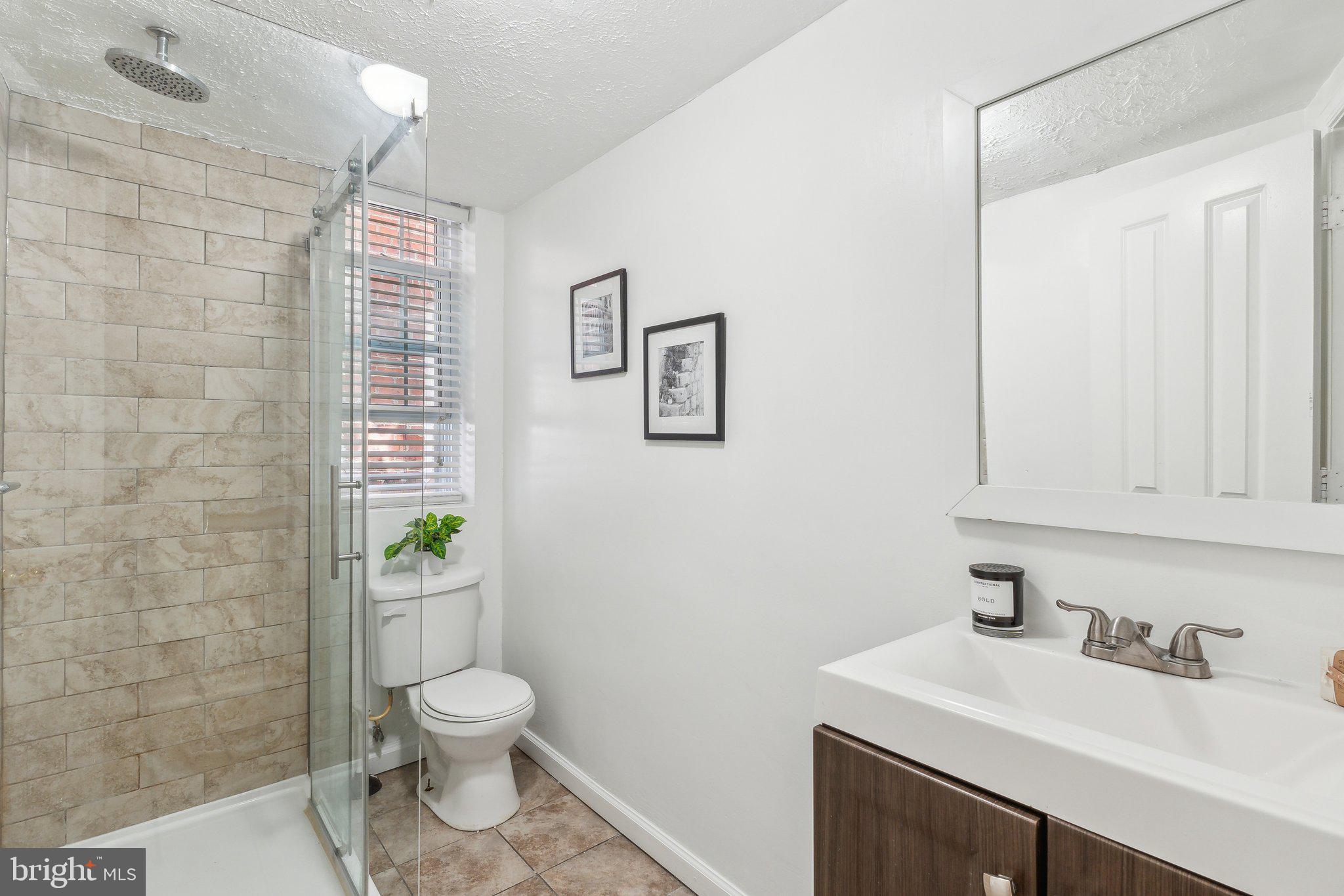1267 Morse Street Northeast Washington, DC 20002 - Photo 4 of 34