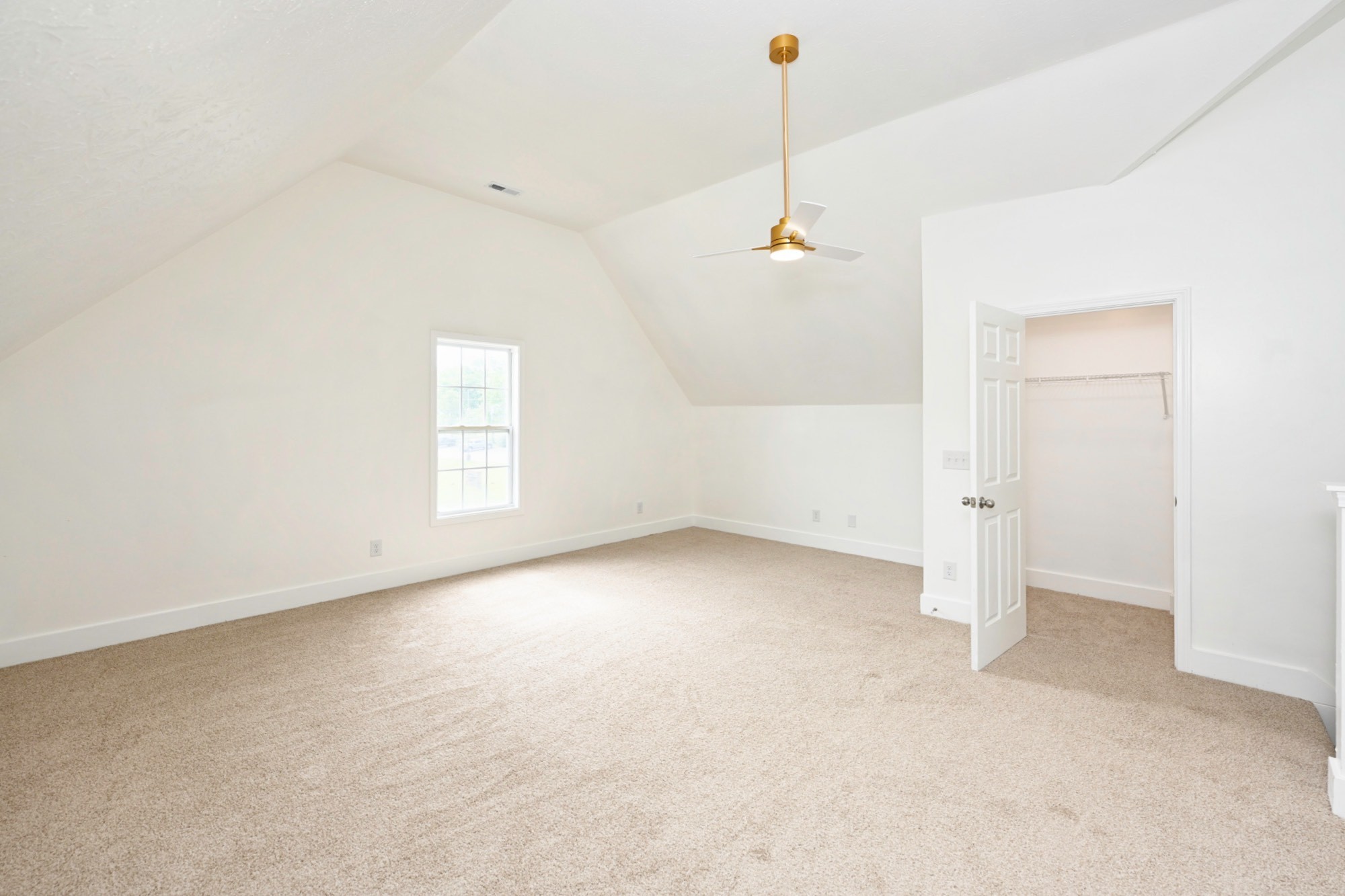 200 Larkin Springs Road Madison, TN 37115 - Photo 80 of 89 an empty room with a empty space and a window