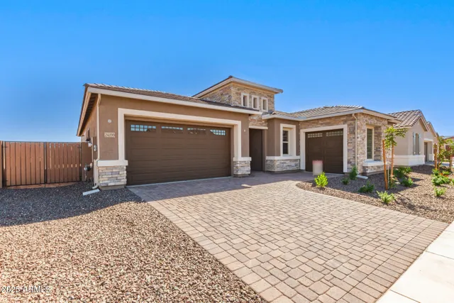 $676,997 | 24199 North 172nd Drive, Surprise, AZ 85387