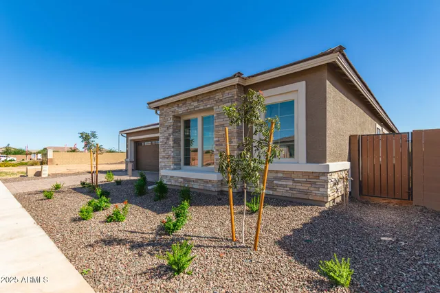 $676,997 | 24199 North 172nd Drive, Surprise, AZ 85387