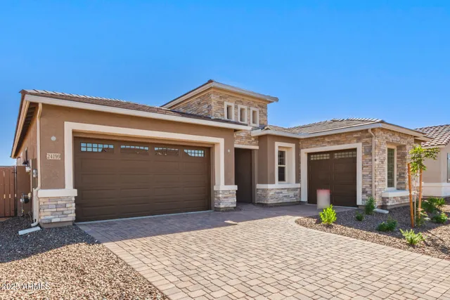 $676,997 | 24199 North 172nd Drive, Surprise, AZ 85387