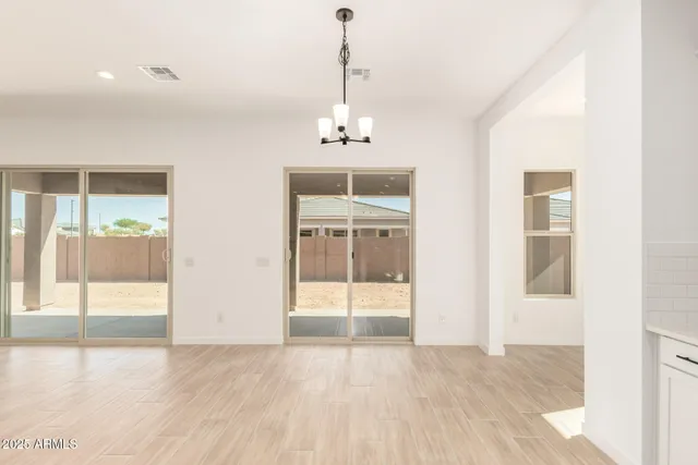 $676,997 | 24199 North 172nd Drive, Surprise, AZ 85387